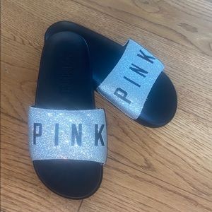 Black and Silver PINK slides 🤍 size 6.5